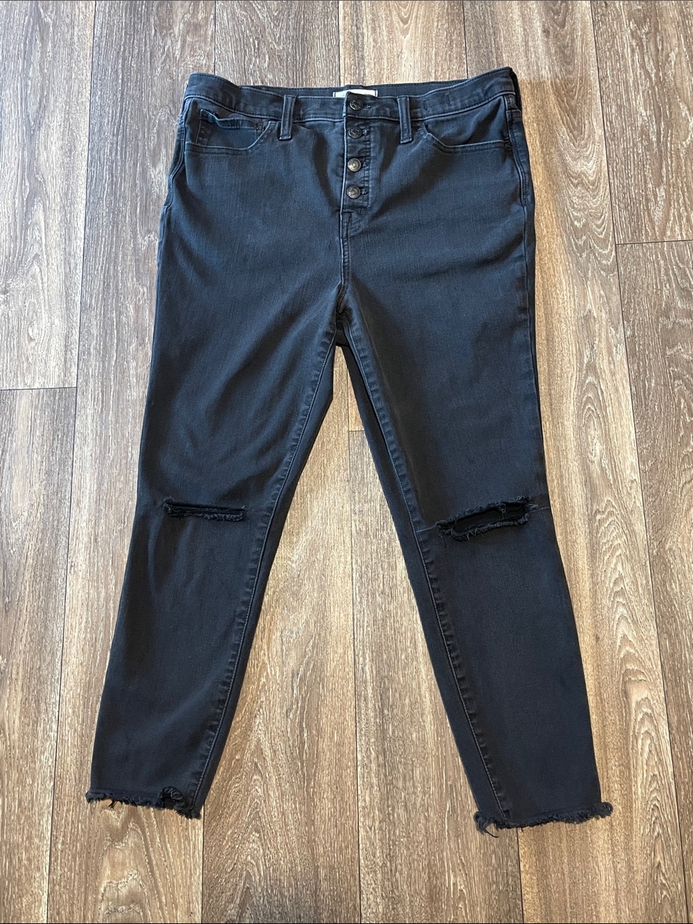 Madewell 10" High-Rise Skinny Jeggings Button Fly Distressed Black Size 31